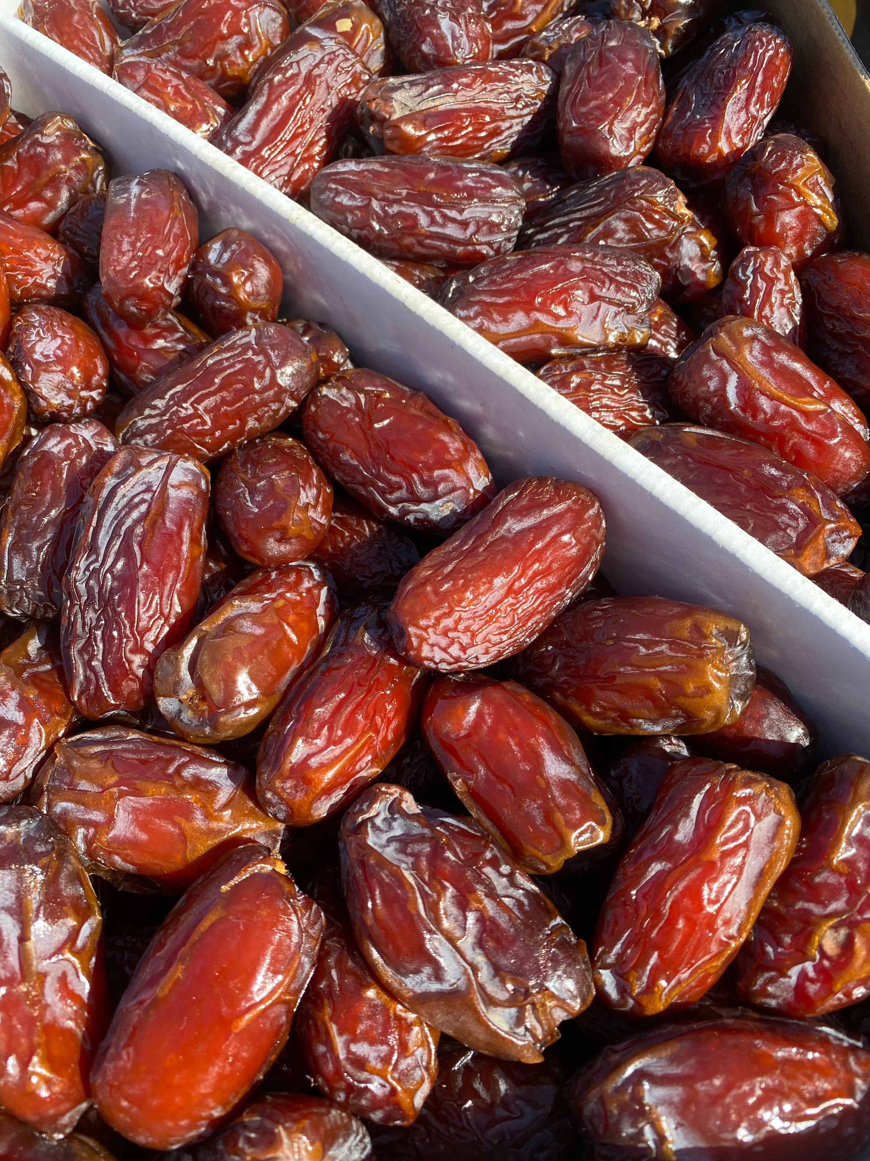 Soft Medjool Rutab Dates